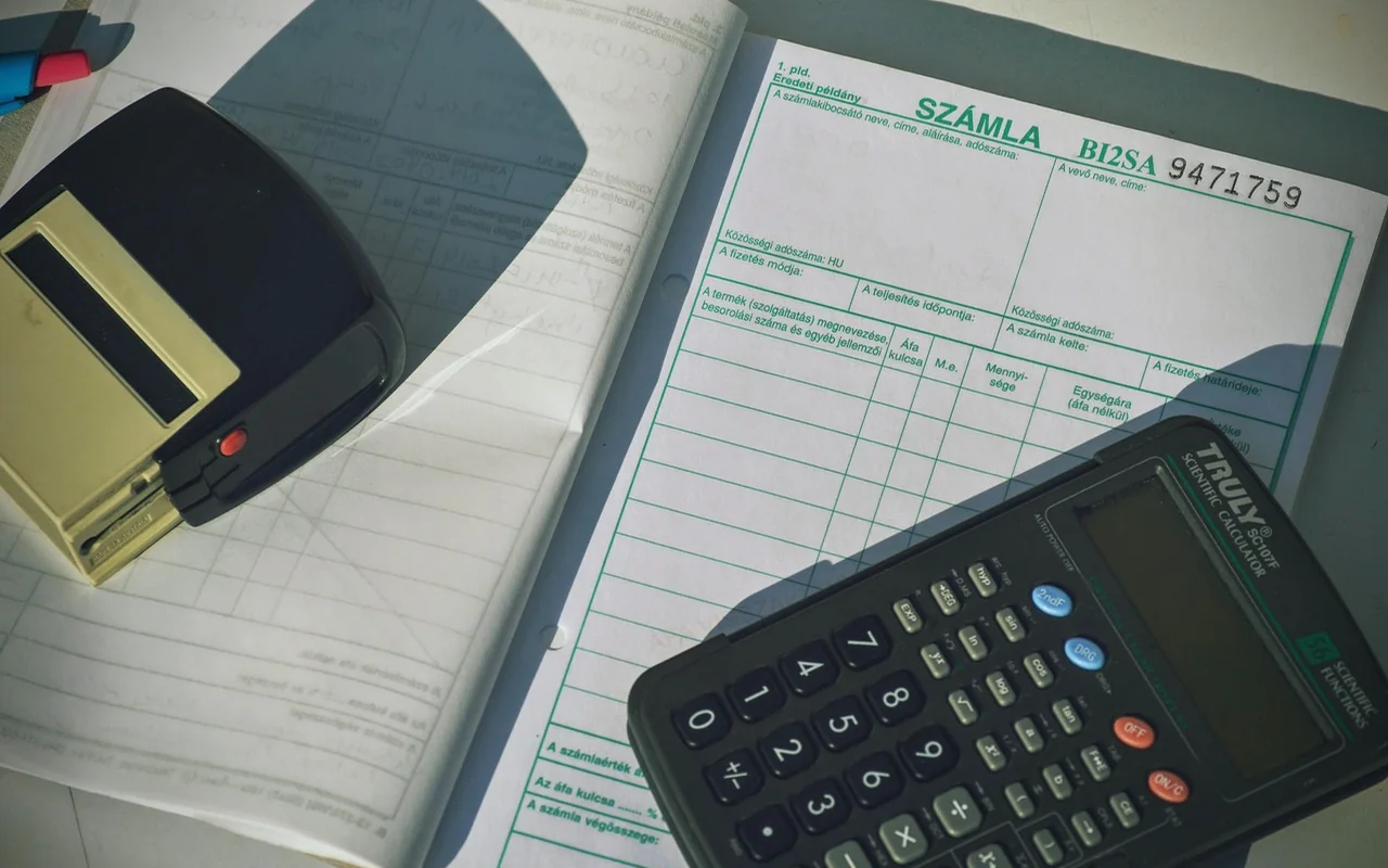 Illustration for Debt civil law service in Brazil